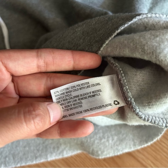 Wild Fable Gray Hooded Cropped Sweatshirt Medium - Picture 4 of 9